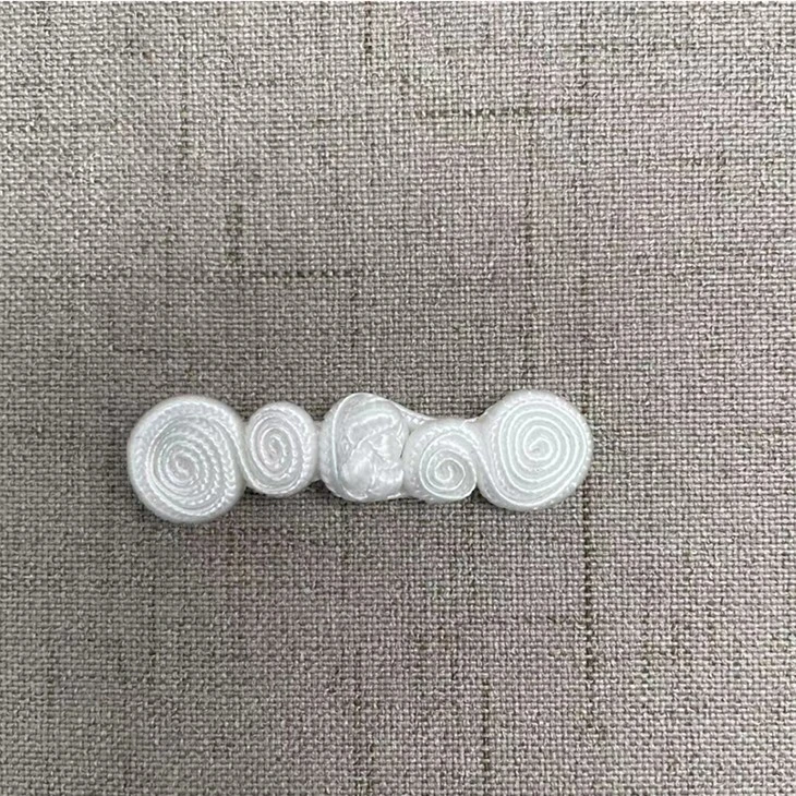 Chinese Button Knot With Loop